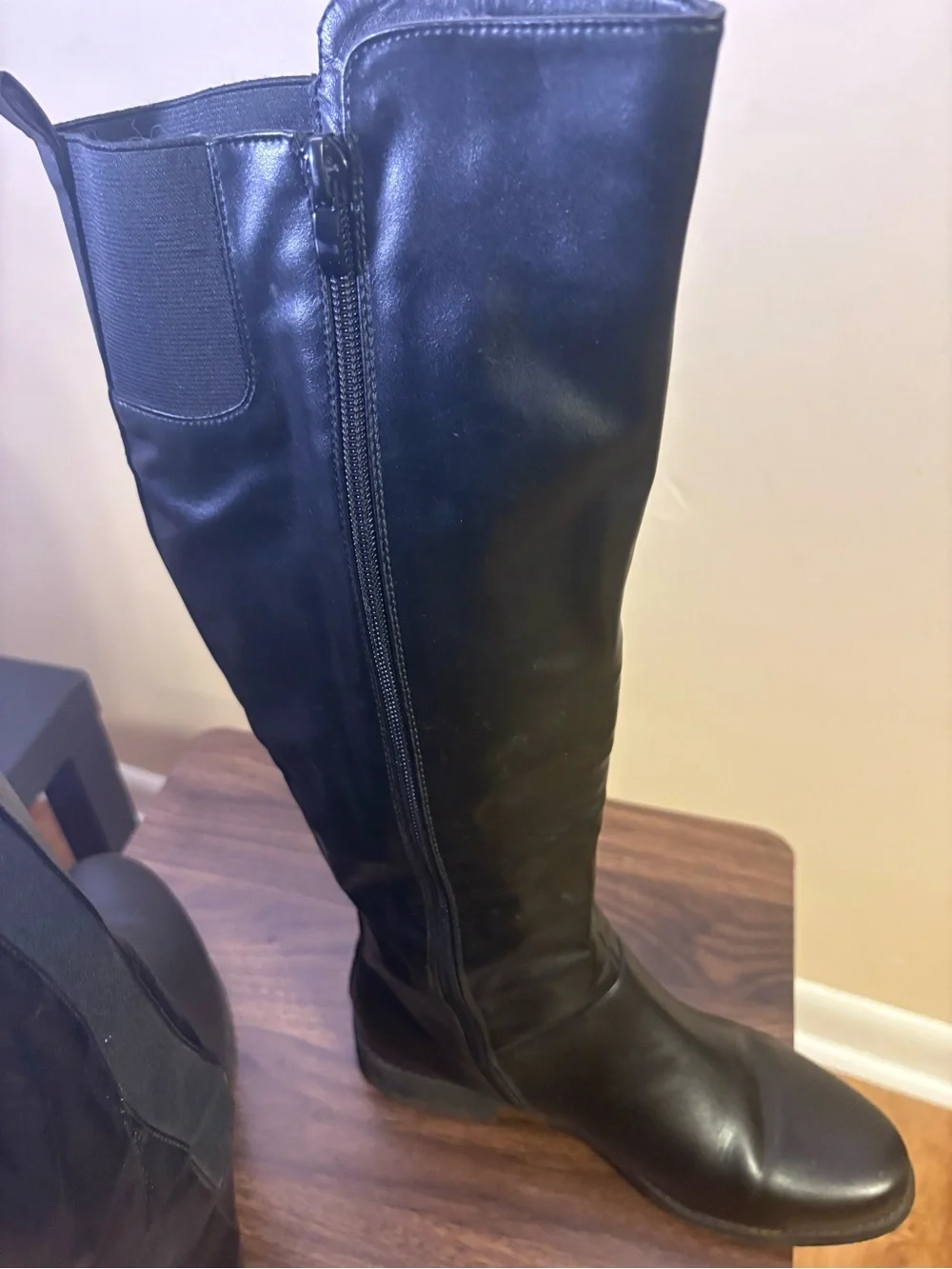 Zby brand boots